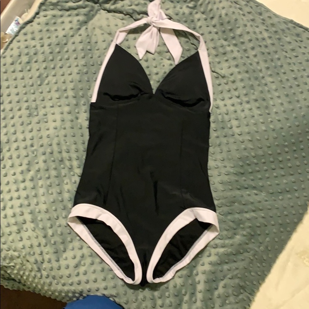 DownEast Basics Retro Revival Swimsuit